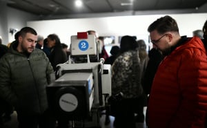 Foto: A. K. / Radiosarajevo.ba / Izložba "Društvo na aparatima"