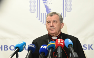 Foto: N.G./Radiosarajevo.ba / Vrhbosanski nadbiskup mons. Tomo Vukšić