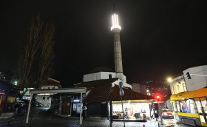 Foto: A. K. / Radiosarajevo.ba / U džamijama u Sarajevu vjernici obilježili Lejletu-r-Regaib