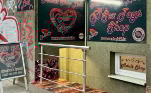 Foto: Dž. K. / Radiosarajevo.ba / Sex Shop Laki u Sarajevu