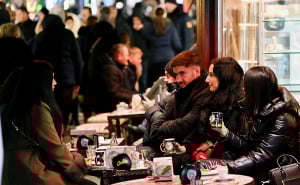 Foto: N. G. / Radiosarajevo.ba / Sarajevo, šetnja, turisti