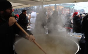 Foto: Općina Novo Sarajevo / Novogodišnje druženje Benjamine Karić sa građanima