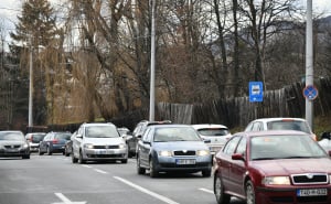 Foto: A.K./Radiosarajevo.ba / Gužve u Sarajevu