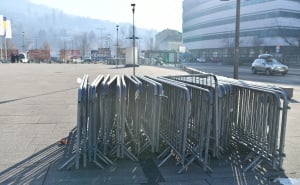 Foto: A.K./Radiosarajevo.ba / Parking iza SCC-a, jutro poslije dočeka