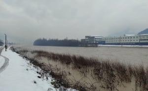 Foto: Radiosarajevo.ba / Povećan vodostaj rijeke Drine