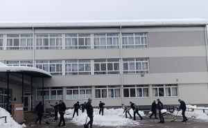 Foto: Press služba KS / Čišćenje sarajevskih škola