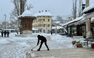 Foto: A. K. / Radiosarajevo.ba / Snijeg na Baščaršiji
