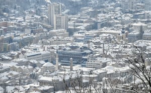 Foto: A. K. / Radiosarajevo.ba / Snijeg prekrio Sarajevo