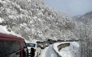 Foto: RTRS / Zastoj na putu Sarajevo-Foča zbog nesreće