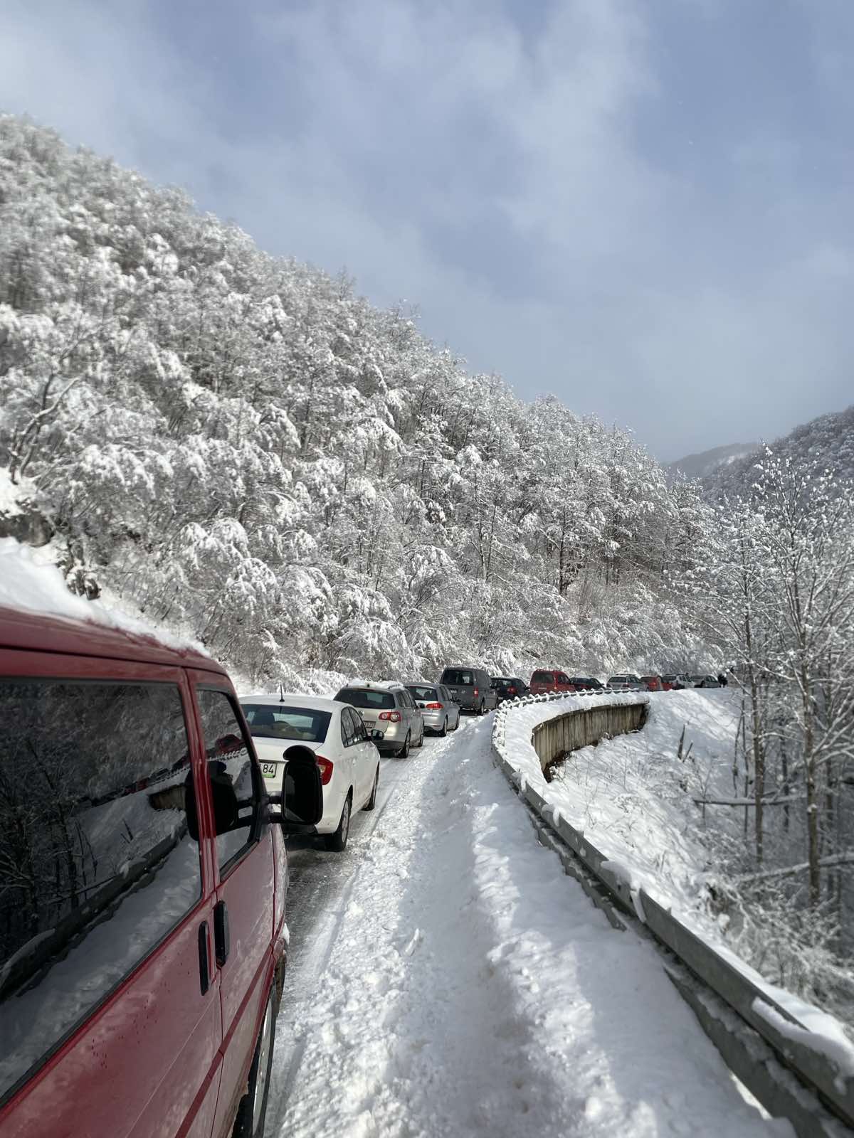 Zastoj na putu Sarajevo-Foča zbog nesreće