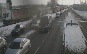 FOTO: BIHAMK / Gužve na granicama