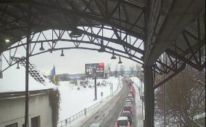 FOTO: BIHAMK / Gužve na granicama