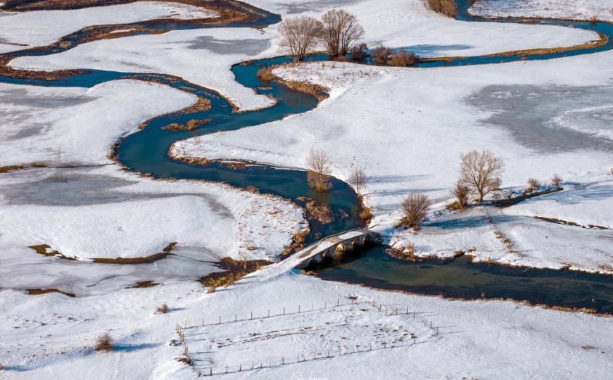 Šuica i Galečki most u ledu u objektivu Borisa Trogrančića