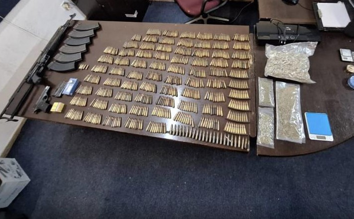 Pronađeno oružje i 800 komada municije