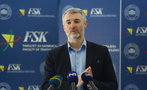 Foto: Dž. K. / Radiosarajevo.ba / Okrugli stol pod nazivom "Da li proces sticanja vozačke dozvole u Bosni i Hercegovini utiče na povećanje broja saobraćajnih nezgoda?"