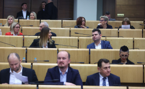 Foto: Dž. K. / Radiosarajevo.ba / Vanredna sjednica Doma naroda Parlamenta FBiH