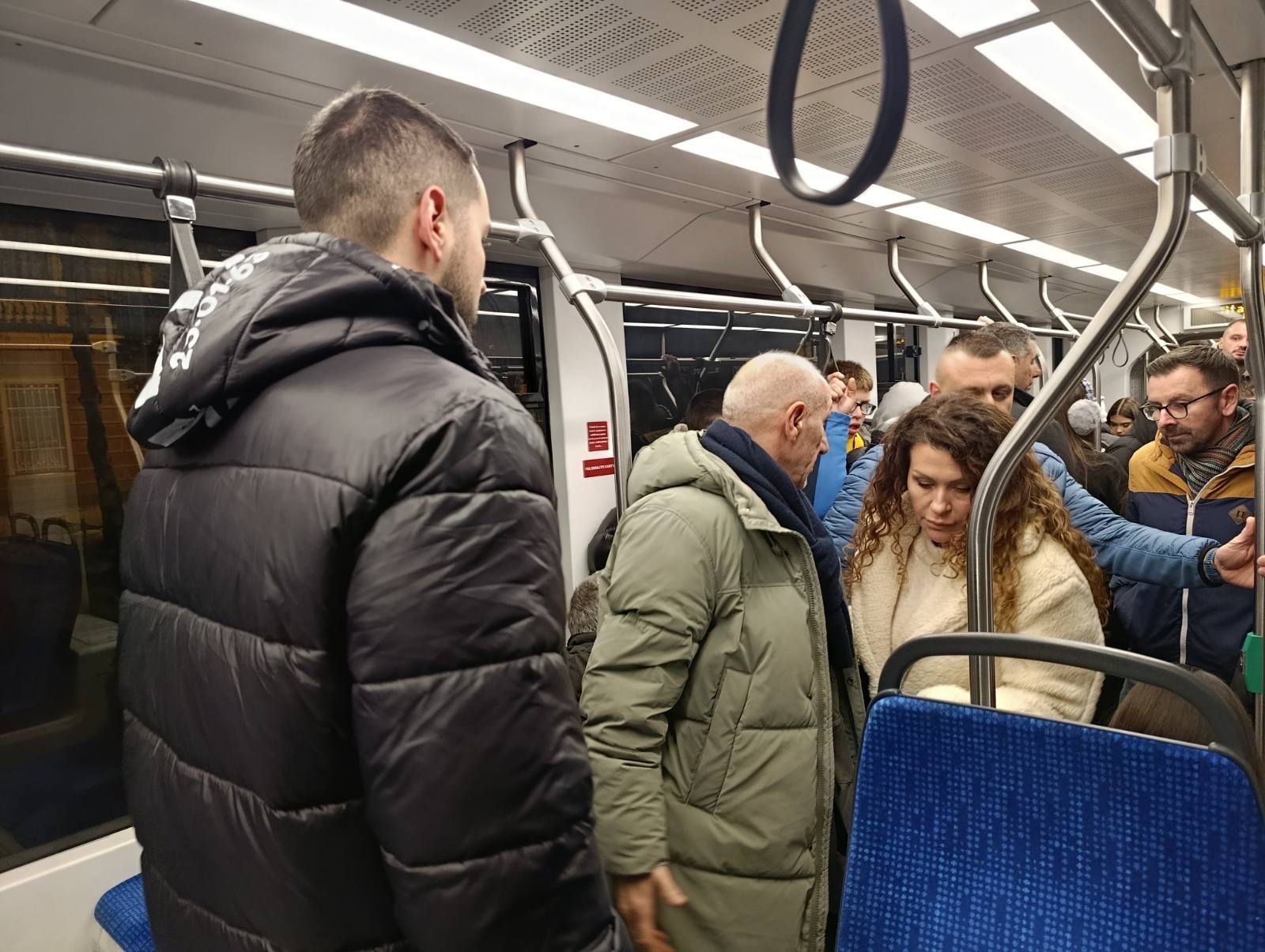 Policija u civilu uhvatila džeparoše u tramvaju