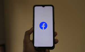 Foto: Pexels / Oprez dok ste na Facebooku