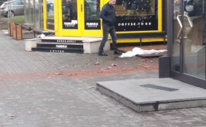 FOTO: Radiosarajevo.ba / Razbijeni portali u Alipašinoj ulici