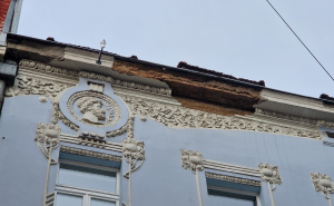 Foto: N. G. / Radiosarajevo.ba / Oštećena fasada u Ferhadiji