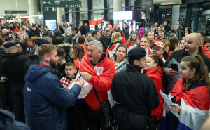 Foto: Željko Lukunić / Pixsell / Doček rukometaša Hrvatske u Zagrebu