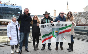 Foto: N. G. / Radiosarajevo.ba / Paola i Oscar Magoni s porodicom