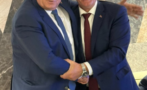 Foto: X @MiloradDodik / Dodik sa Karanom