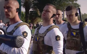 Foto: Printscreen / You Tube / SPJ FUP (Printscreen@UAE SWAT Challenge)