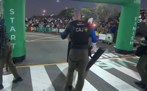 Foto: Printscreen / You Tube / SAJ MUP RS (Printscreen@UAE SWAT Challenge)