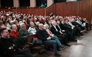 Foto: A. K. / Radiosarajevo.ba / Osman Džiho sa predstavom "U avliji" nastupio u BKC-u