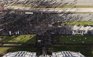 Foto: Armin Durgut / Pixsell / Protesti iz zraka