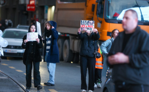 Foto: Dž. K. / Radiosarajevo.ba / Blokiran saobraćaj na Marijin Dvoru
