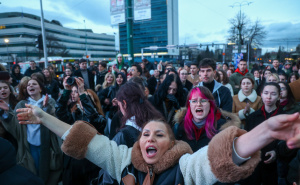 Foto: Dž. K. / Radiosarajevo.ba / Blokiran saobraćaj na Marijin Dvoru
