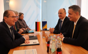 Foto:  Kabinet člana Predsjedništva BiH / Denis Bećirović s Alexanderom Dobrindtom