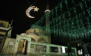 Foto: Fena  / Baščaršija povodom mjeseca ramazana