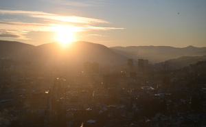 Foto: N. G. / Radiosarajevo.ba / Pukao top na Žutoj tabiji, obilježen početak ramazana