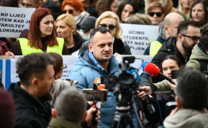 Foto: A. K. / Radiosarajevo.ba / Senad Sadiković, predsjednik Sindikata radnika u zdravstvu KS