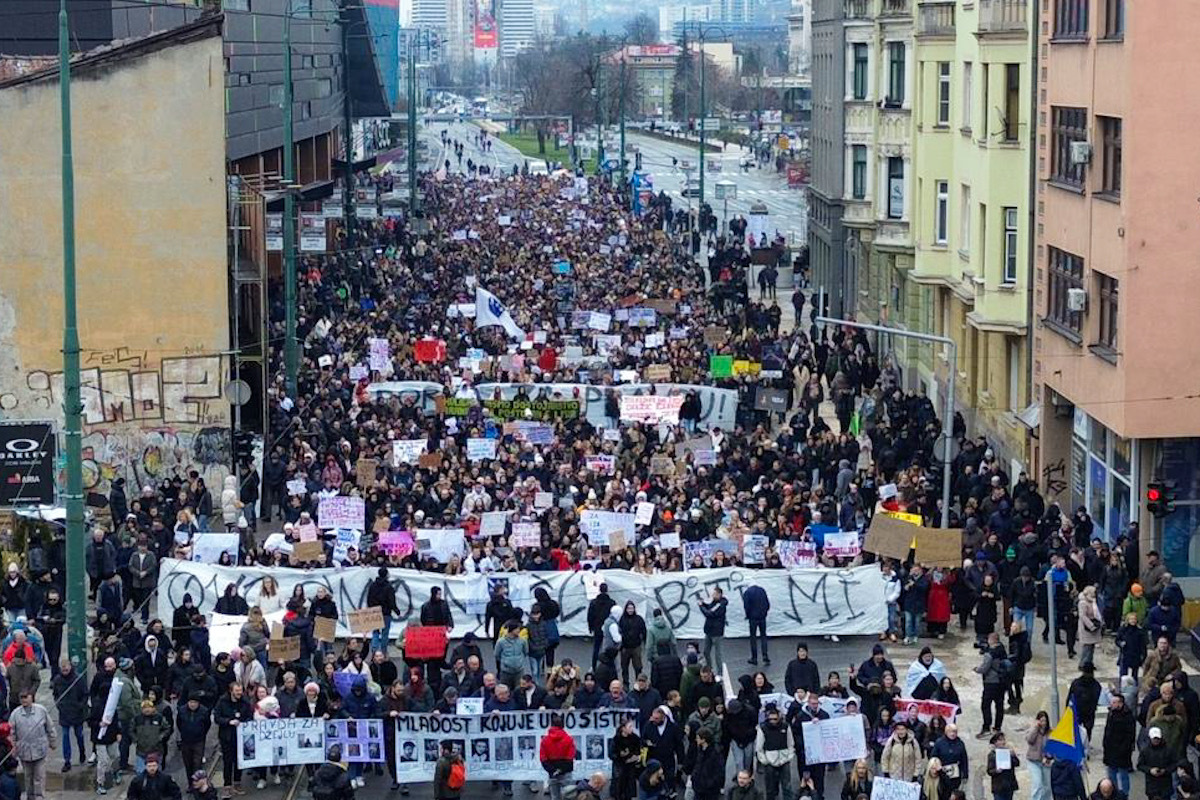 Snimak iz zraka protesta u Sarajevu