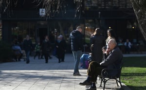 Foto: Nedim Grabovica / Radiosarajevo.ba / Sunce izmamilo Sarajlije