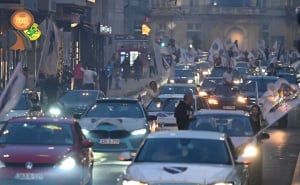 Foto: N. G. / Radiosarajevo.ba / Defile povodom Dana nezavisnosti BiH