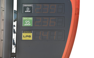 Foto: A. K. / Radiosarajevo.ba / Benzinska pumpa u Sarajevu - 3. mart 2026.