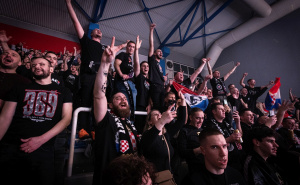 Foto: Denis Kapetanović/Pixsell / Publika na Thompsonovom koncertu u Širokom Brijegu