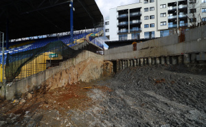 Foto: FK Željezničar / Facebook / Radovi na južnoj tribini Grbavice
