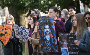 Foto: N. G. / Radiosarajevo.ba / Protesti mladih ispred Vlade KS