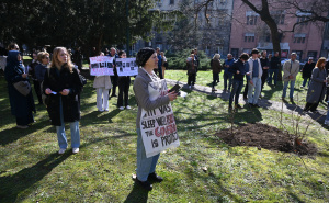 Foto: N.K. / Radiosarajevo.ba / Protesti mladih ispred Vlade KS