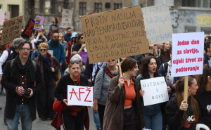 Video: Dž. K. / Radiosarajevo.ba / Osmomartovski protest u Sarajevu