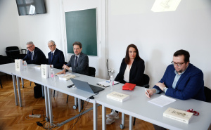 Foto: Dž. K. / Radiosarajevo.ba / Promocija knjige "Ustavno pravo"