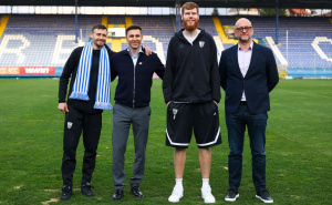 Foto: Damir Hajdarbašić / FK Željezničar / Košarkaši Dubaija na Grbavici