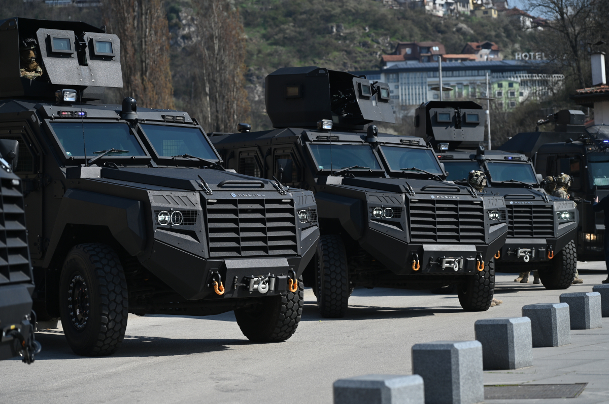 Specijalna vozila MUP-a KS