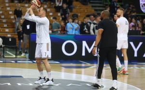 Foto: Dž. K. / Radiosarajevo.ba / Zetra uoči utakmice Dubai - Crvena zvezda